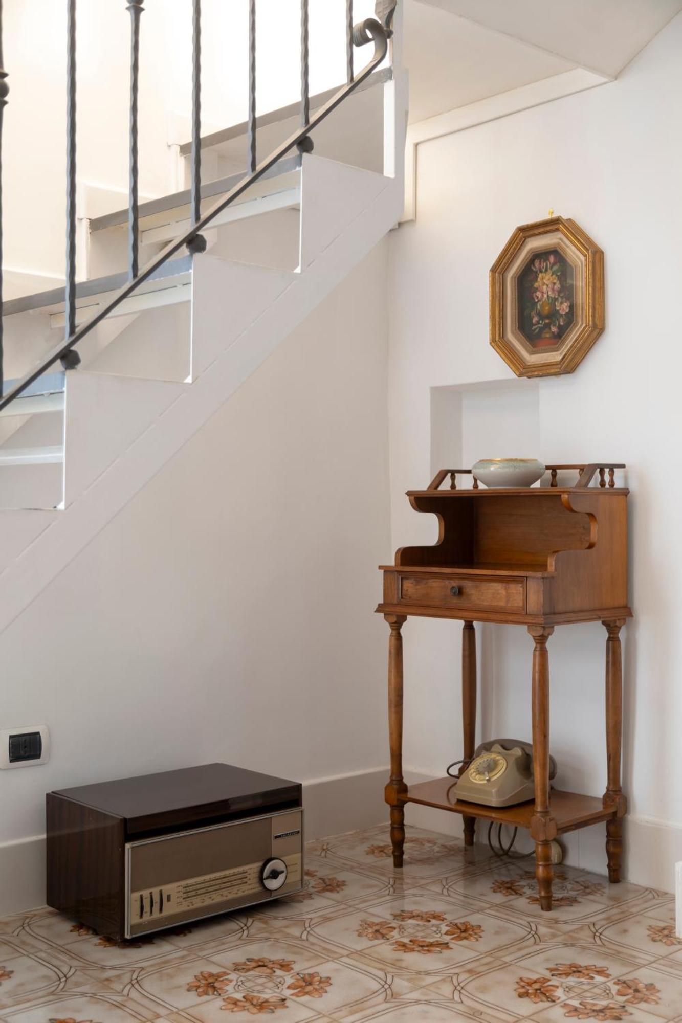 Niloufar Residence Napoli Екстериор снимка