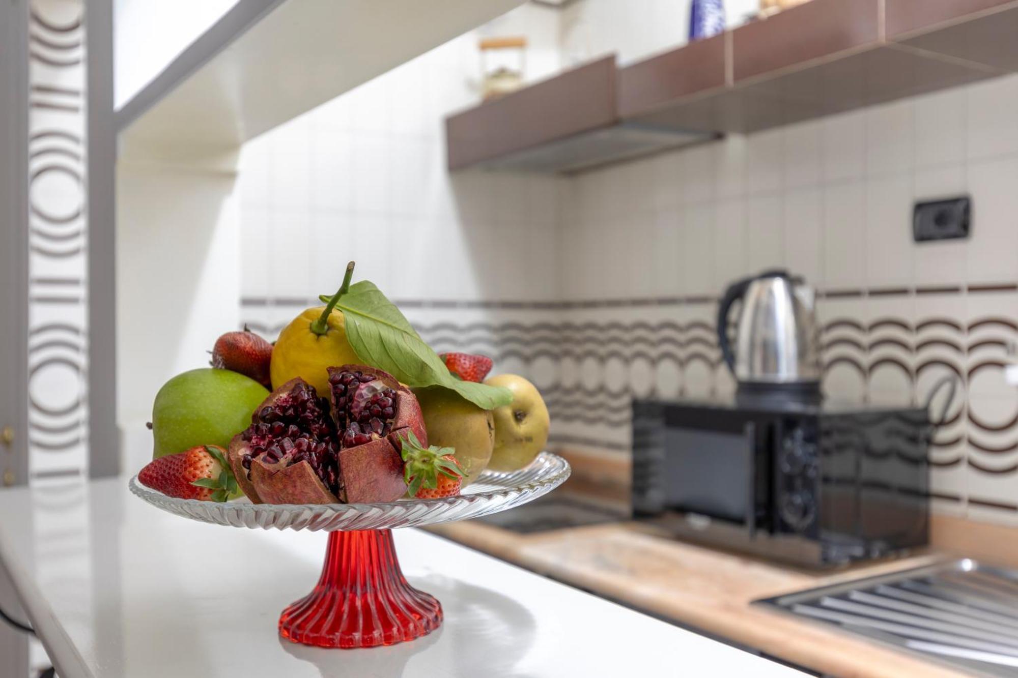 Niloufar Residence Napoli Екстериор снимка