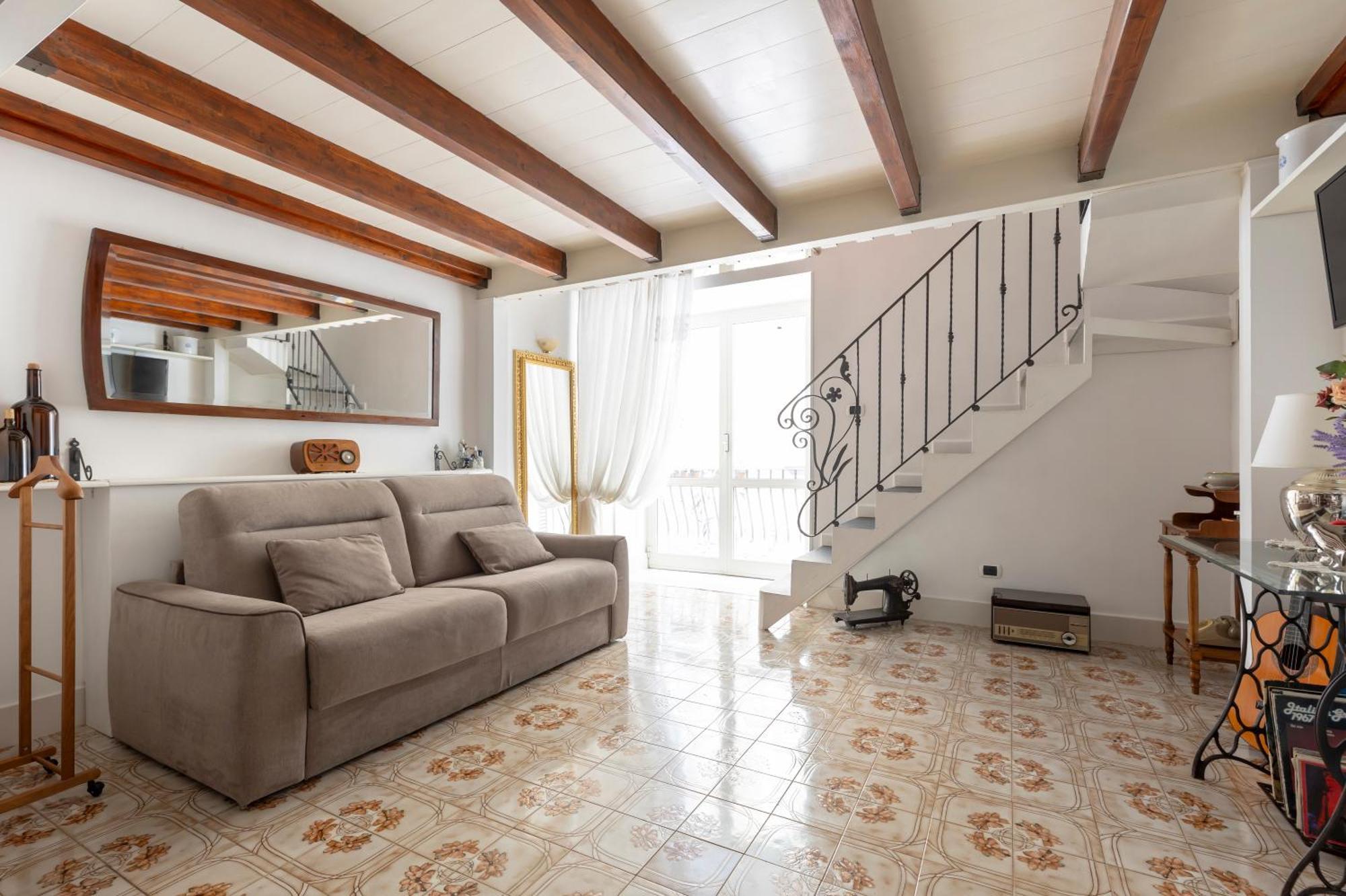 Niloufar Residence Napoli Екстериор снимка